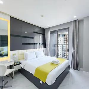 apt-stellar-cbd-rivergate-gym-pool-free-airport.hotelsvungtau.com/