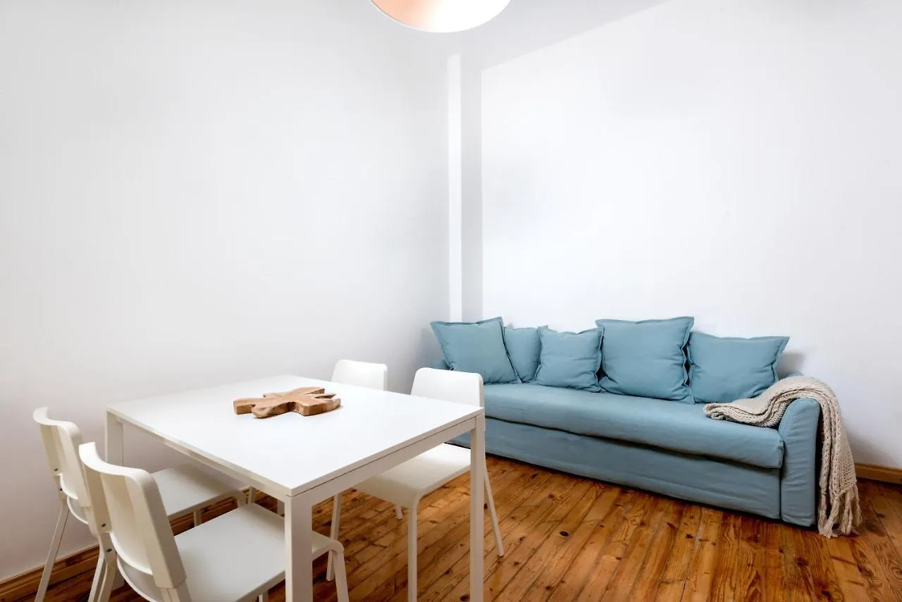 The White Apartment - Bogoridi Main Street Burgas